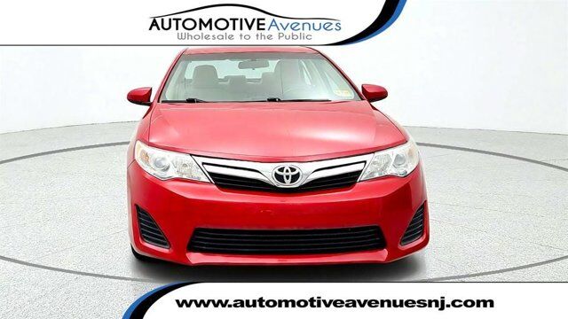 2013 Toyota Camry LE