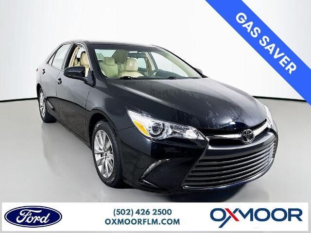 2015 Toyota Camry XLE — photo 1 of 1