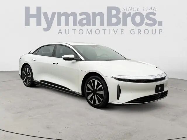 2024 Lucid Air Pure — photo 1 of 13