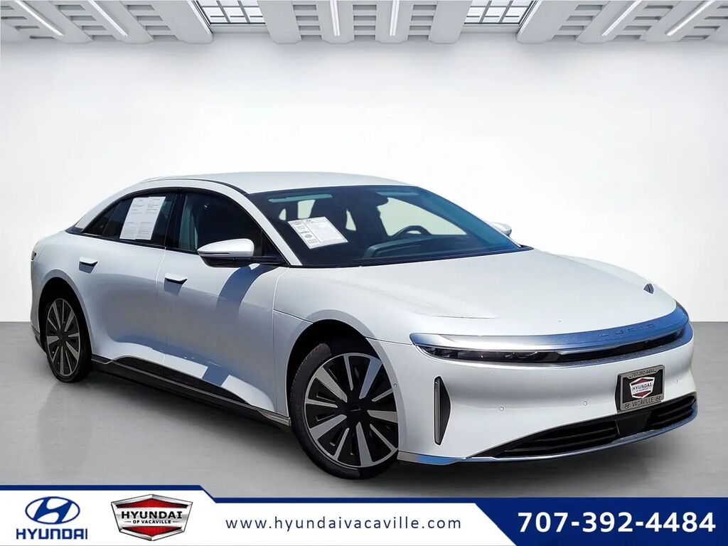2025 Lucid Air Touring — photo 1 of 13
