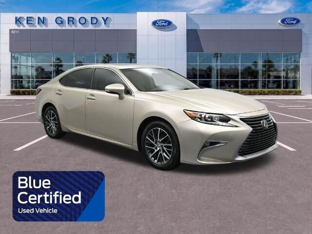 2017 Lexus ES 350 Base