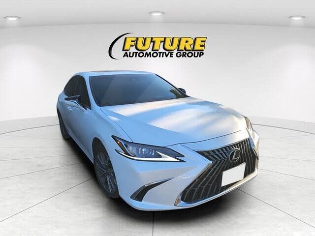 2022 Lexus ES 250 Base