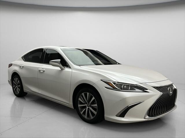 2021 Lexus ES 250 Base — photo 1 of 19
