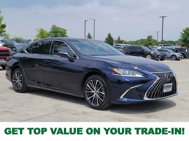 2025 Lexus ES 300h Base — photo 1 of 26
