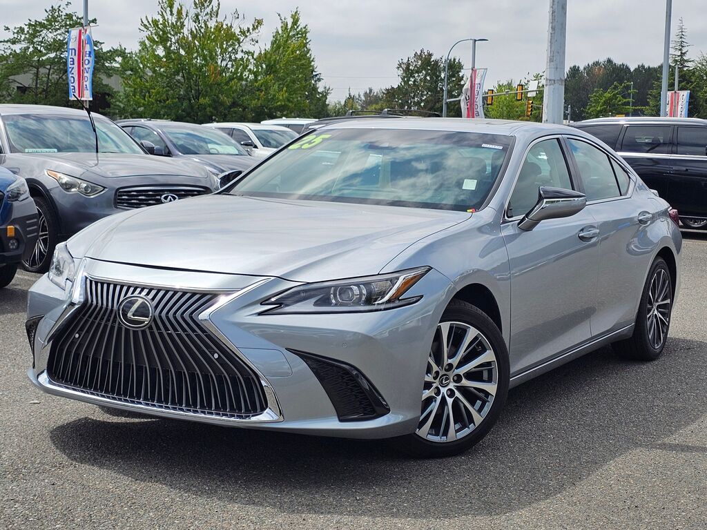 2025 Lexus ES — photo 1 of 13