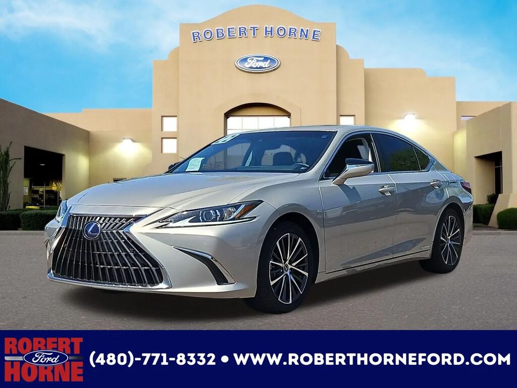 2022 Lexus ES 300h Base — photo 1 of 13