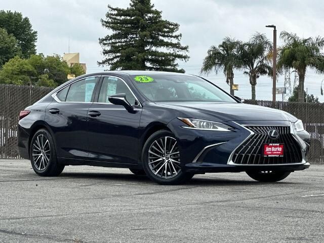 2023 Lexus ES 350 Base