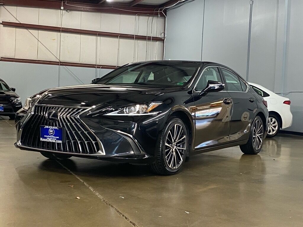 2023 Lexus ES — photo 1 of 13
