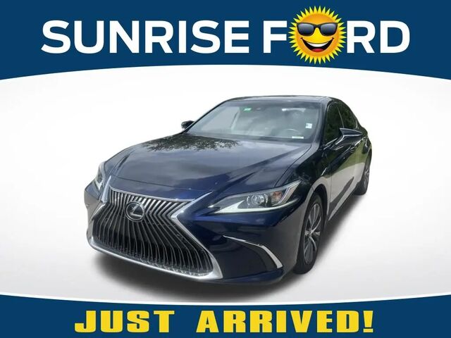2021 Lexus ES 350 Base