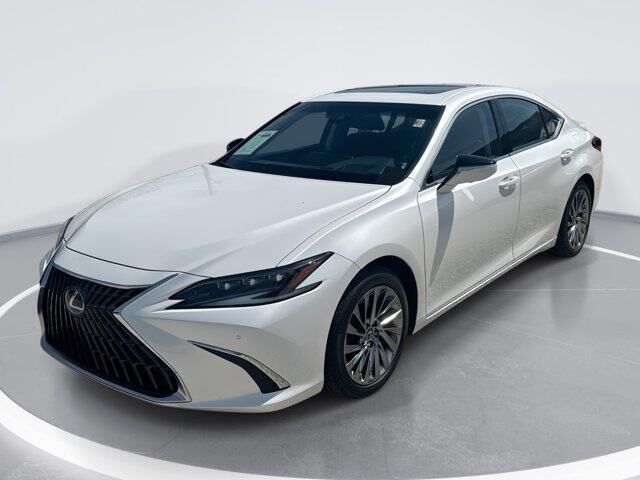 2024 Lexus ES 300h Ultra Luxury