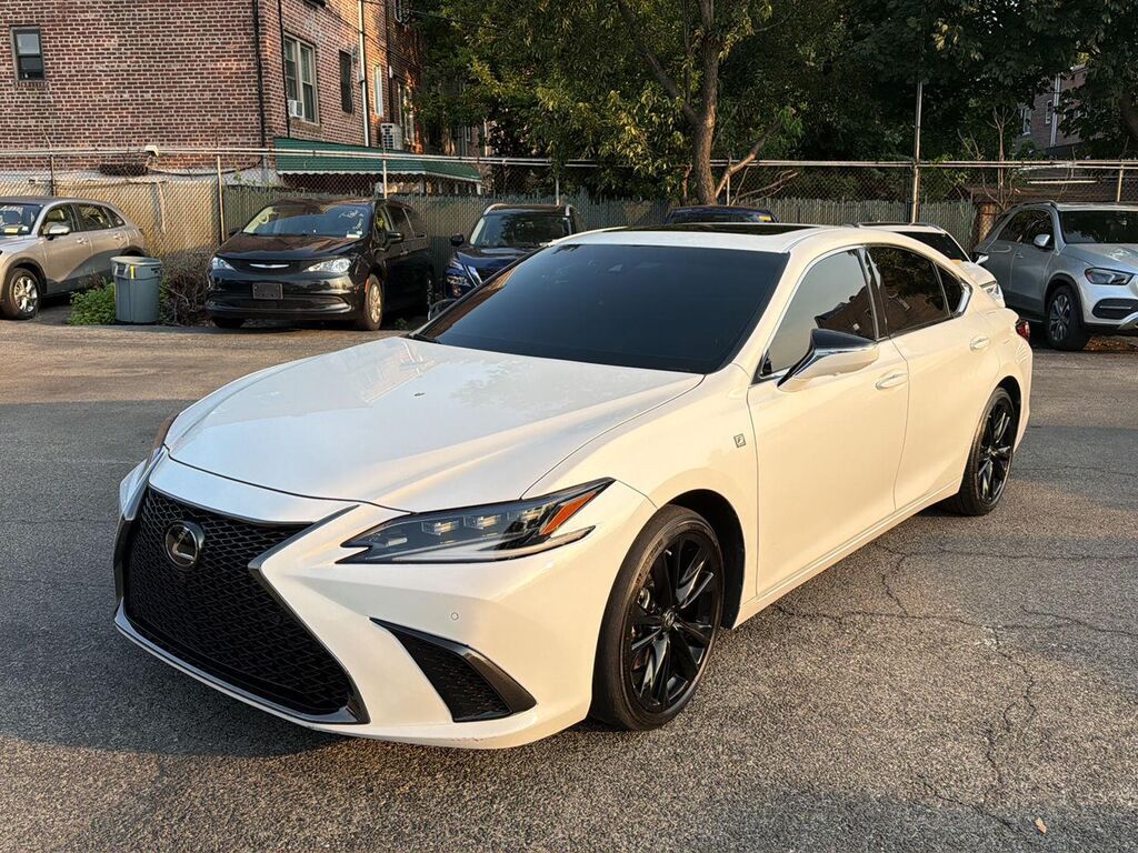 2024 Lexus ES ES 350 F SPORT Handling — photo 1 of 13