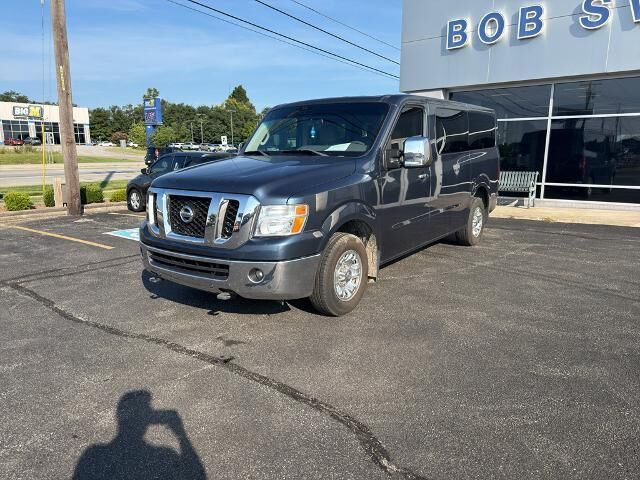 2014 Nissan NV 3500 HD S — photo 1 of 26
