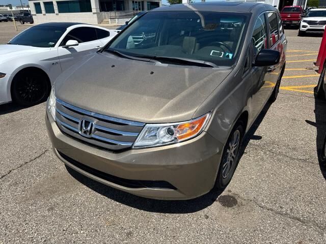 2011 Honda Odyssey EX-L w/DVD — photo 1 of 13