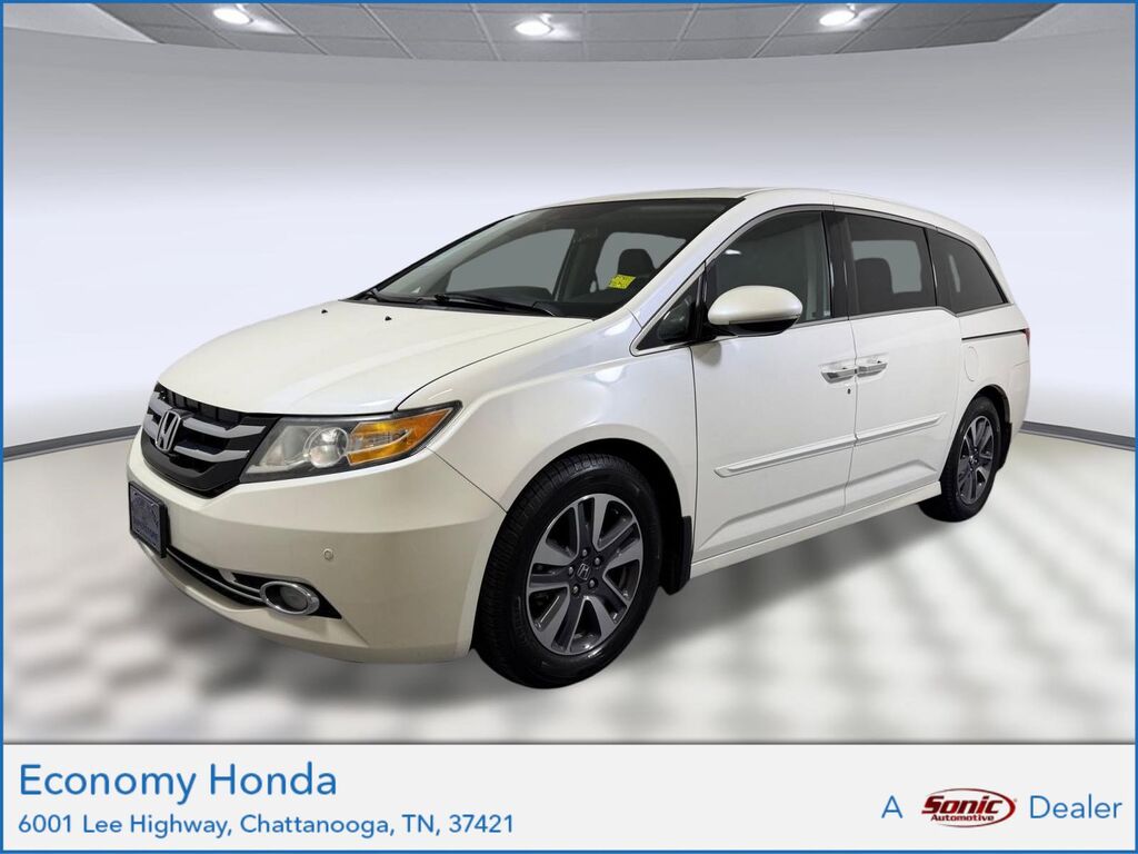 2017 Honda Odyssey Touring — photo 1 of 7