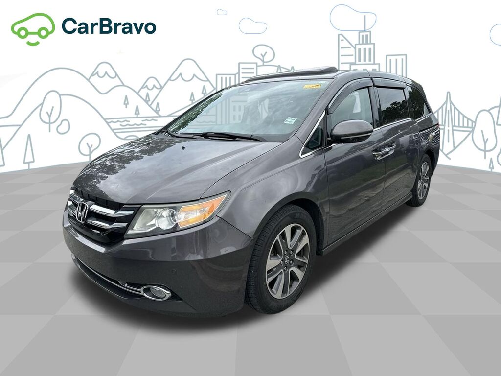 2016 Honda Odyssey Touring — photo 1 of 7