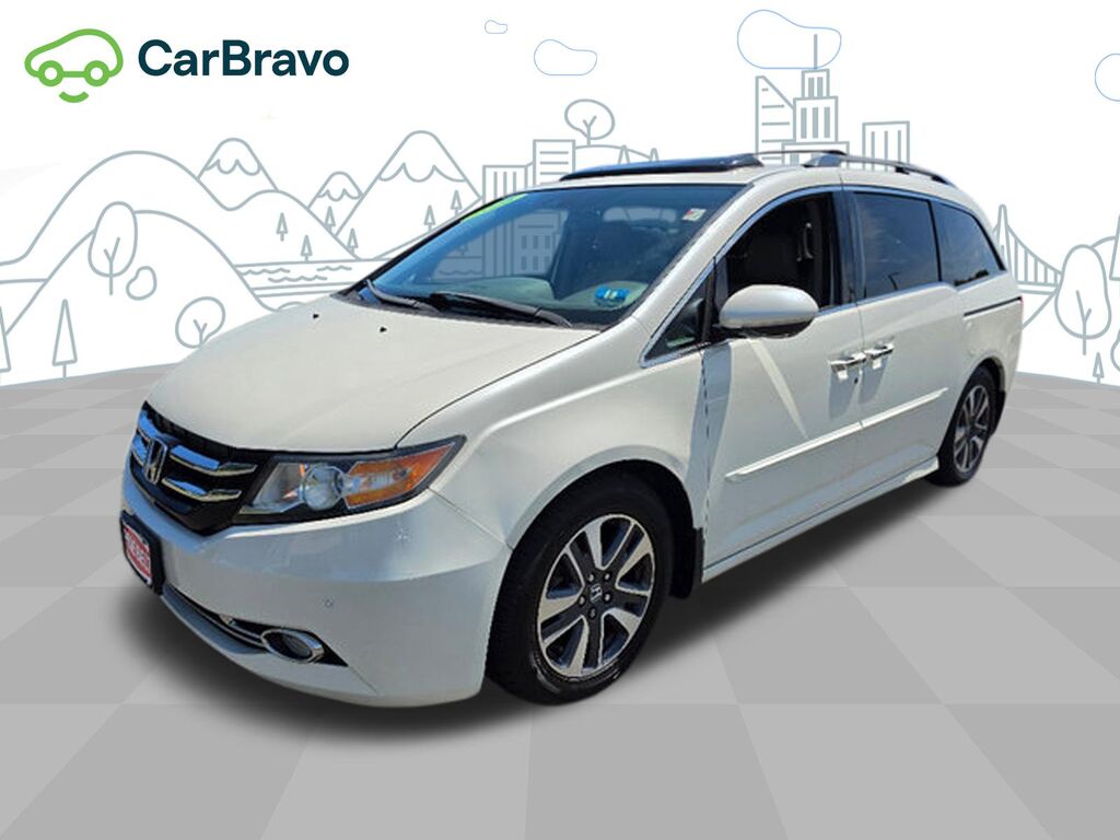 2016 Honda Odyssey Touring — photo 1 of 7