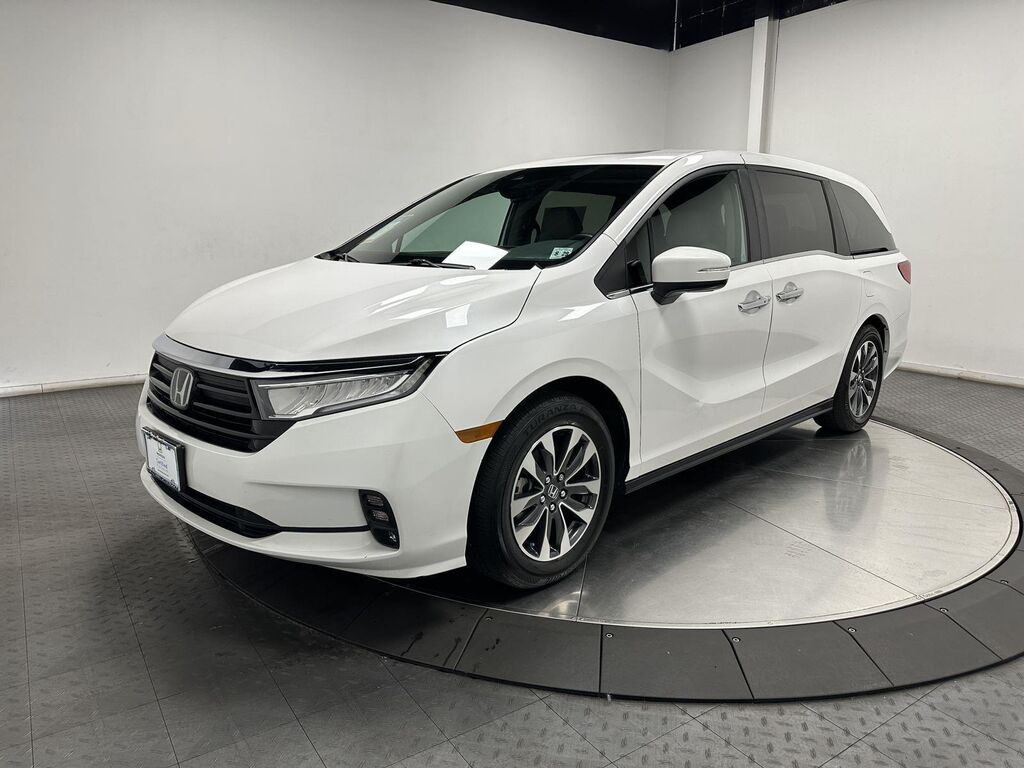2024 Honda Odyssey EX-L — photo 1 of 13