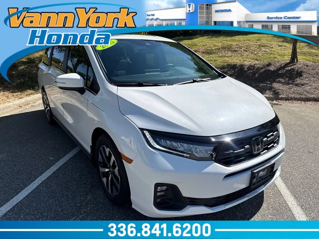 2025 Honda Odyssey EX-L — photo 1 of 13