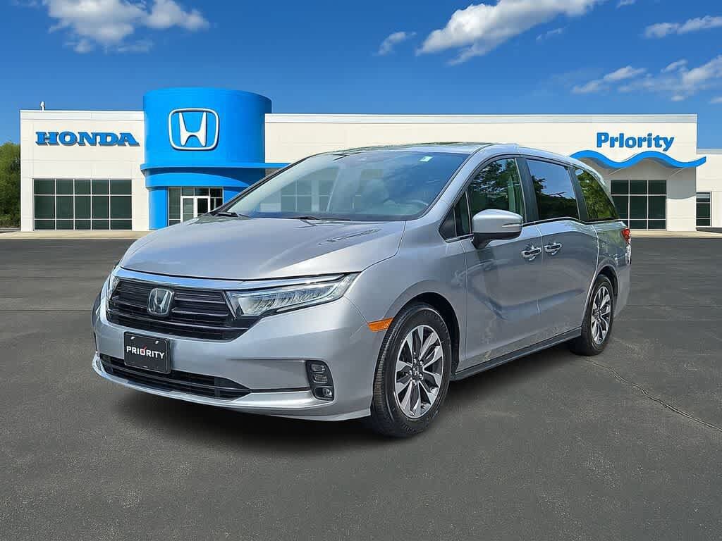 2023 Honda Odyssey EX-L — photo 1 of 7
