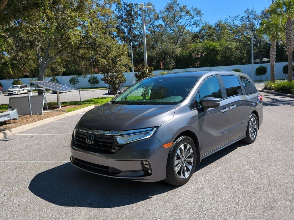 2024 Honda Odyssey EX-L — photo 1 of 7