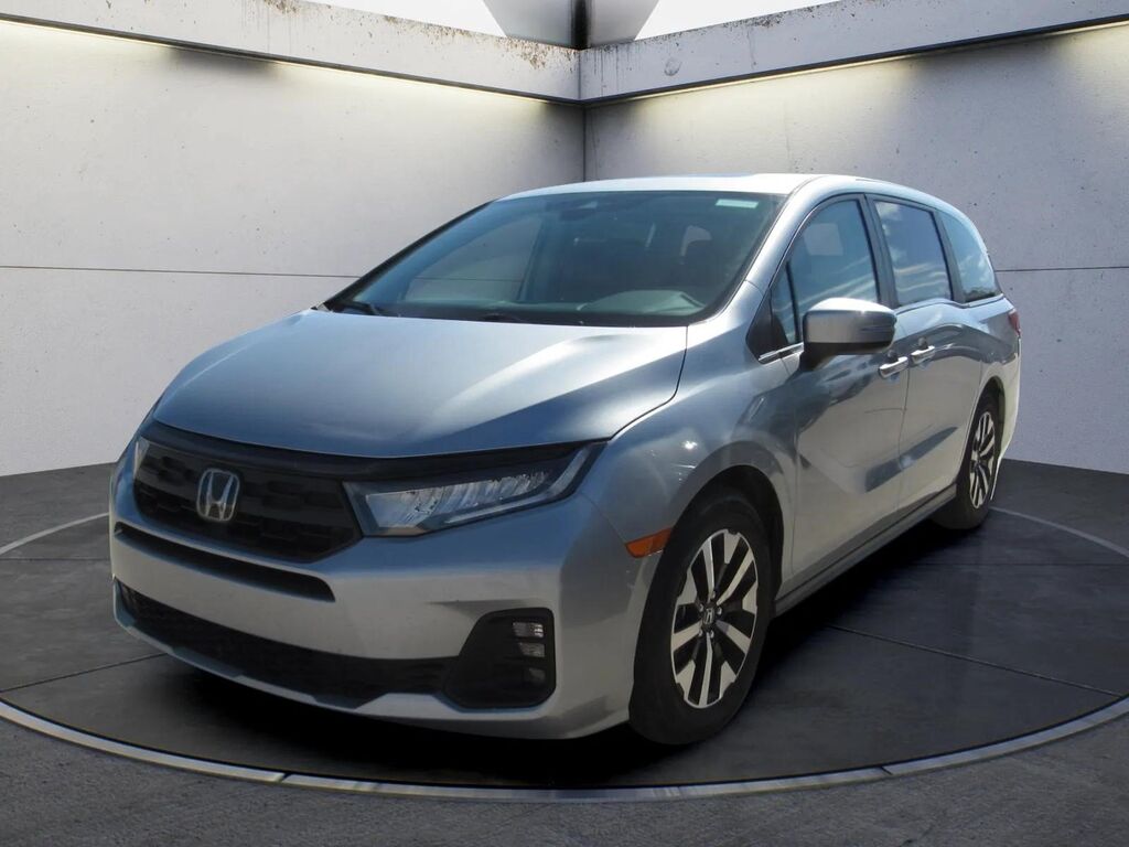 2025 Honda Odyssey EX-L — photo 1 of 7