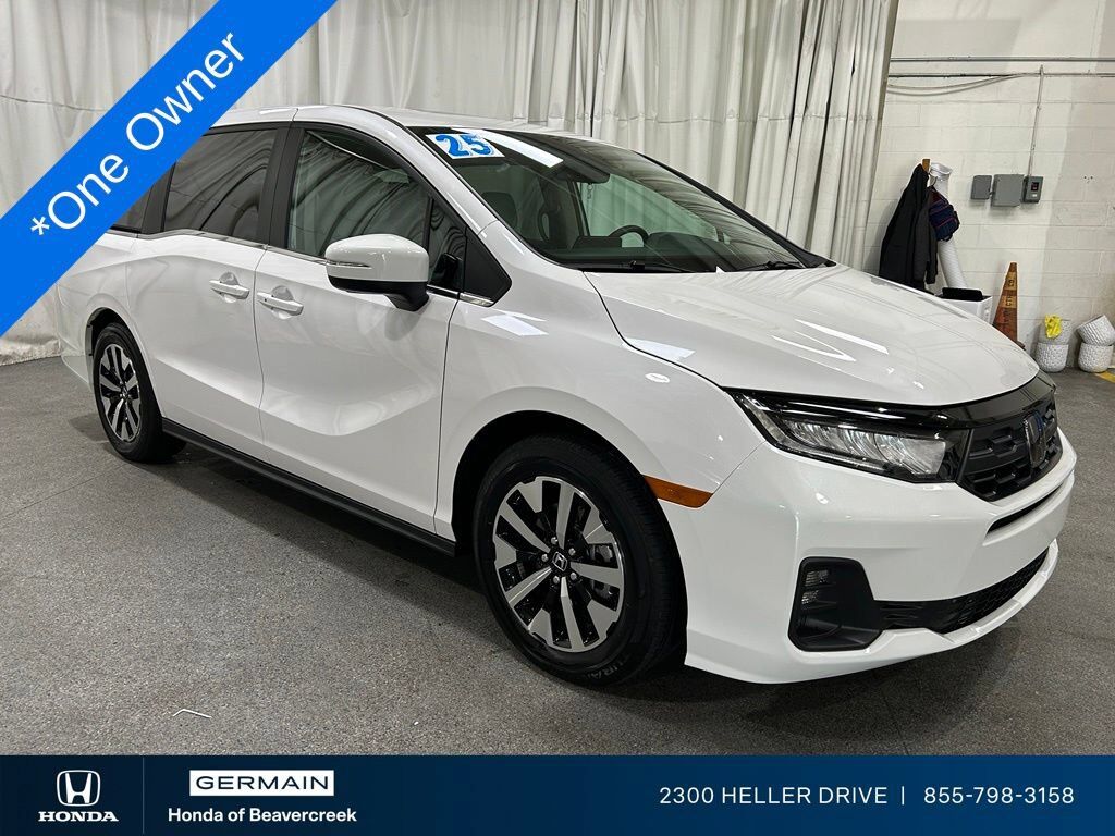 2025 Honda Odyssey EX-L — photo 1 of 7