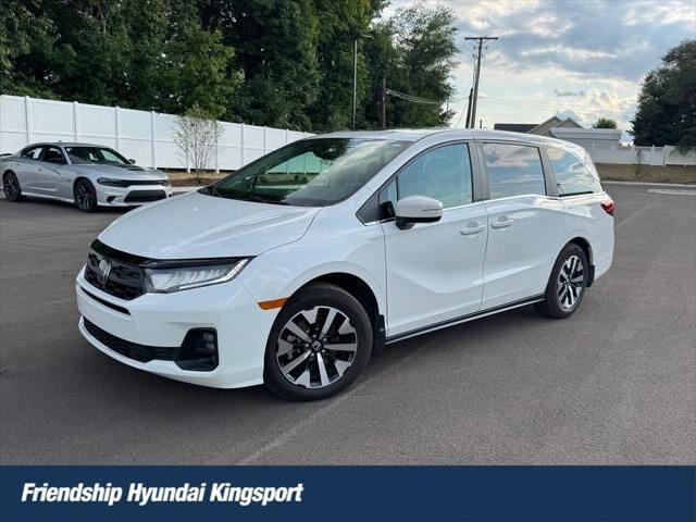 2025 Honda Odyssey EX-L — photo 1 of 2