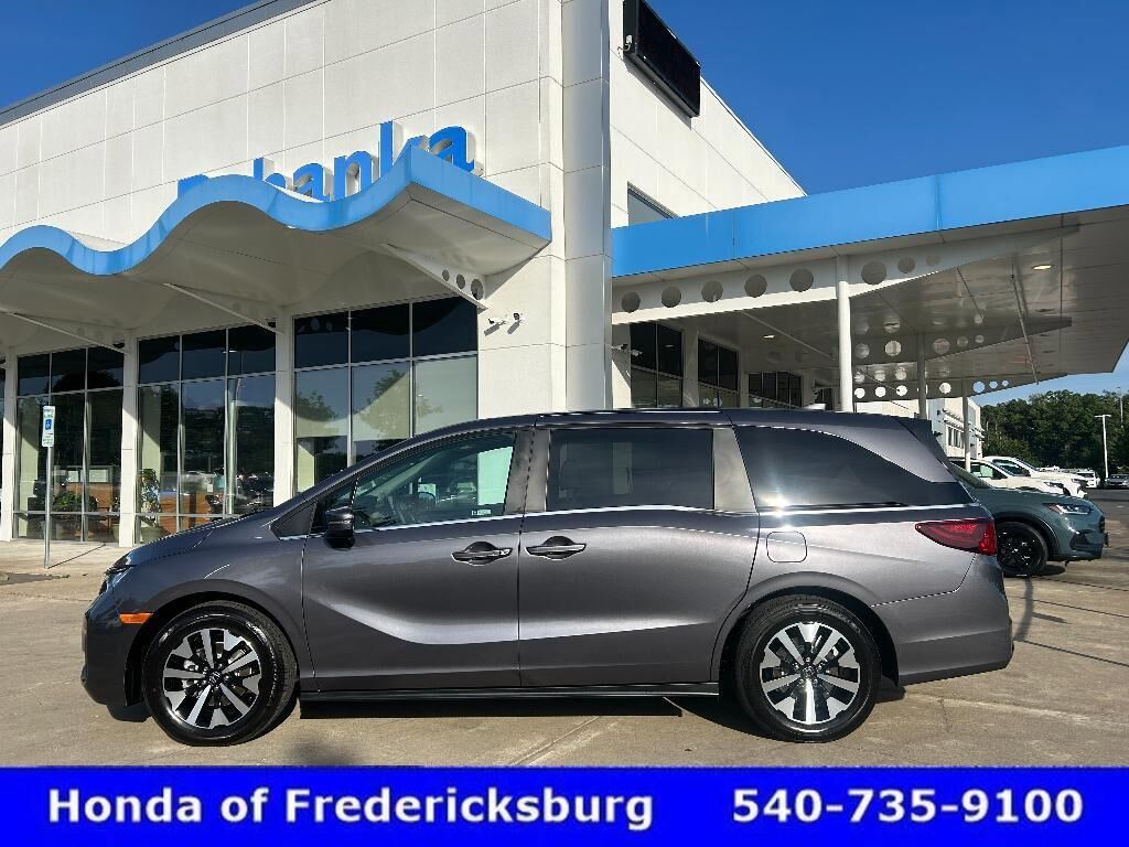 2026 Honda Odyssey EX-L — photo 1 of 13