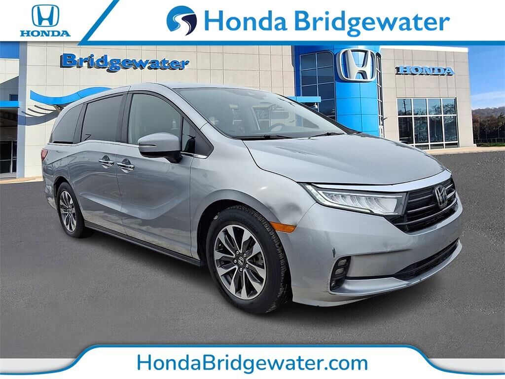 2023 Honda Odyssey EX-L — photo 1 of 13