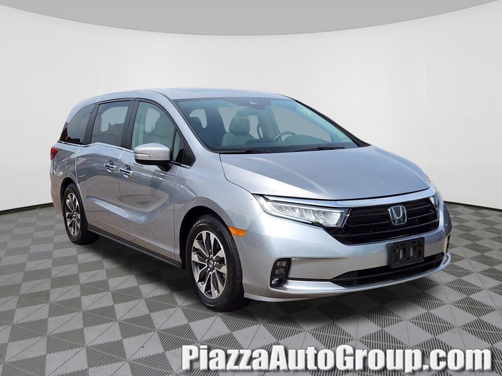 2024 Honda Odyssey EX-L — photo 1 of 7