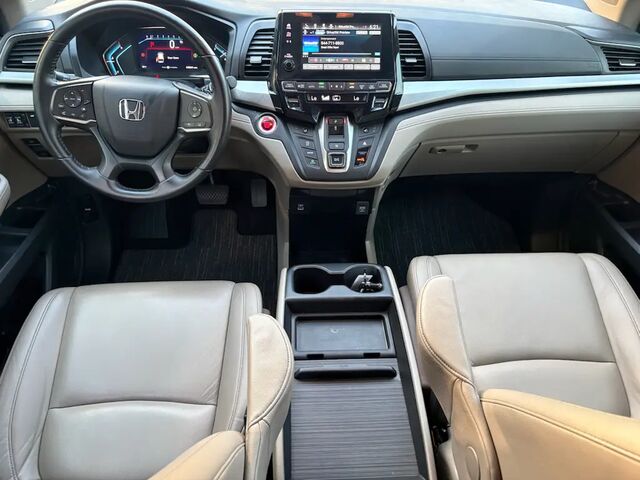 2024 Honda Odyssey EX-L — photo 1 of 12