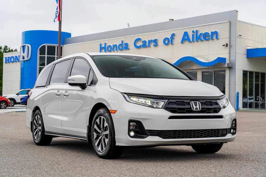 2026 Honda Odyssey EX-L — photo 1 of 13
