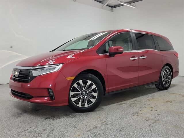 2023 Honda Odyssey EX-L — photo 1 of 13