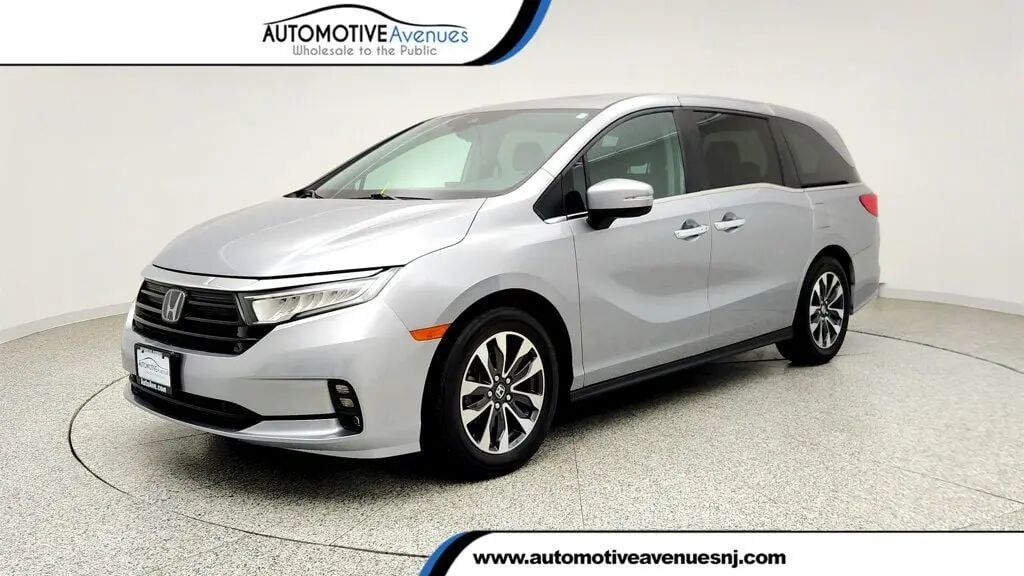 2023 Honda Odyssey EX-L — photo 1 of 26