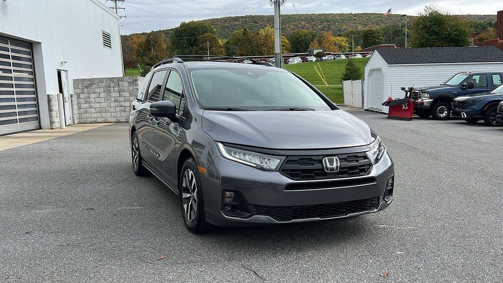 2026 Honda Odyssey EX-L — photo 1 of 13