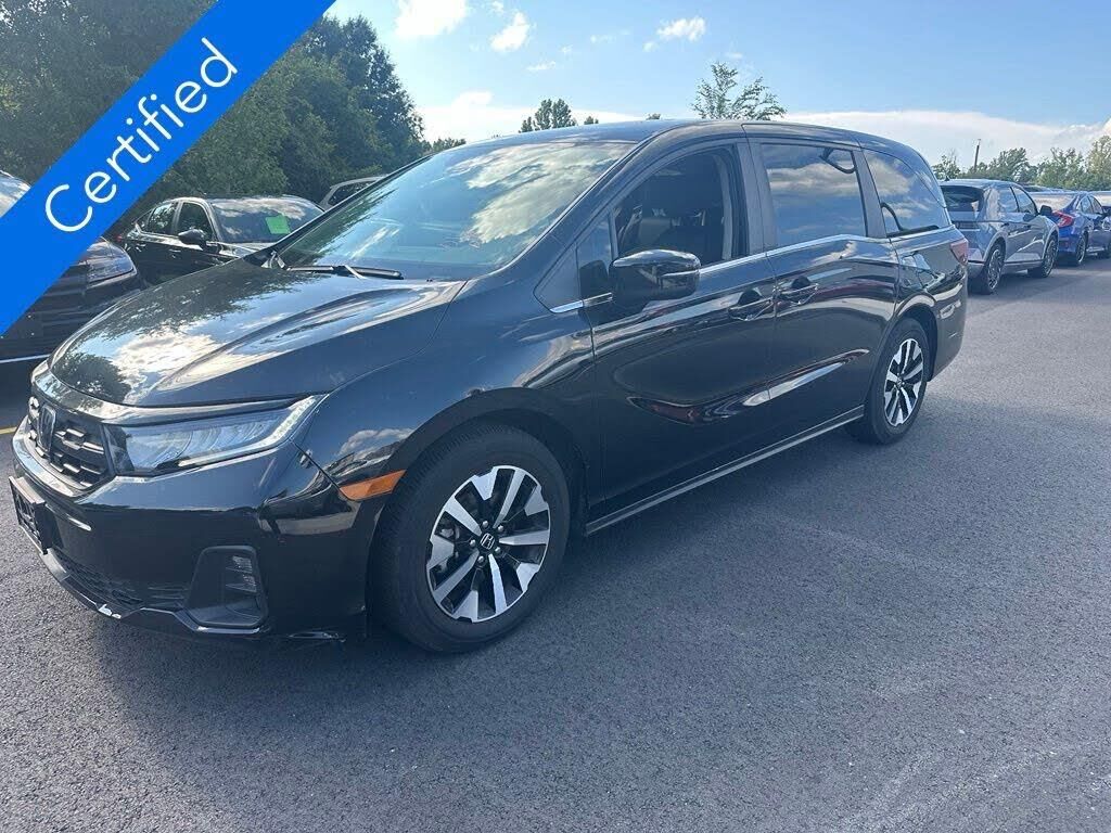 2025 Honda Odyssey EX-L — photo 1 of 1
