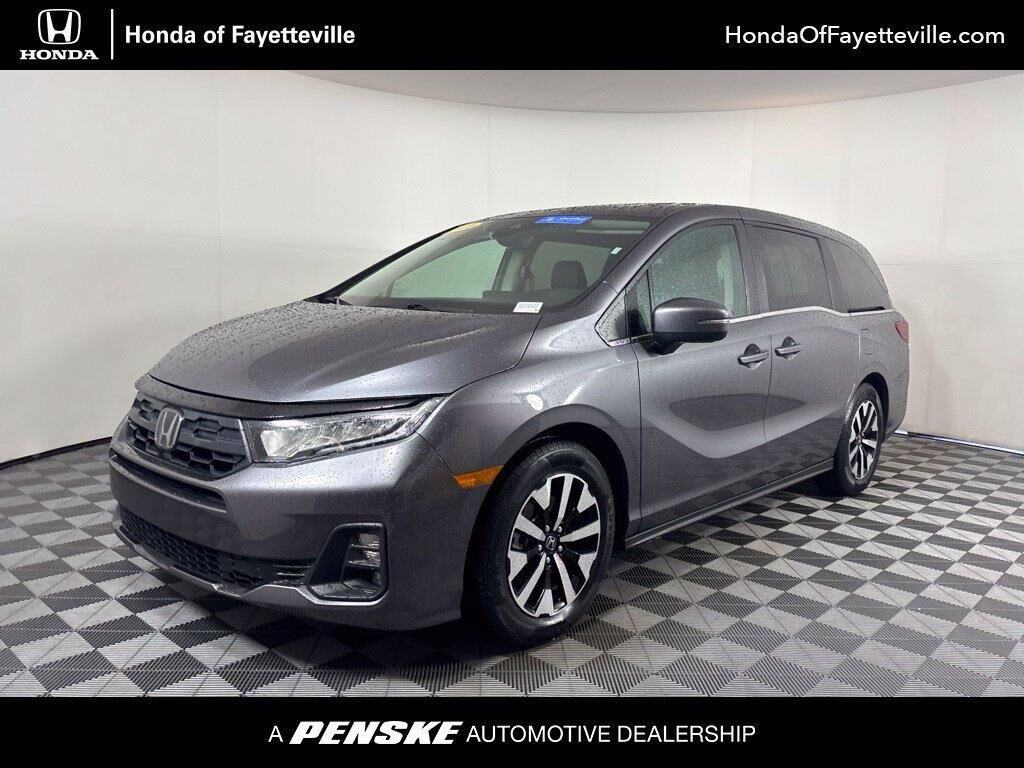2025 Honda Odyssey EX-L — photo 1 of 13