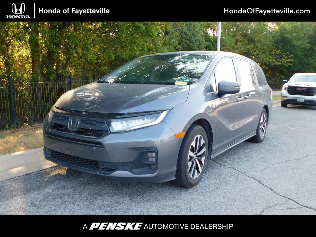 2025 Honda Odyssey EX-L — photo 1 of 7