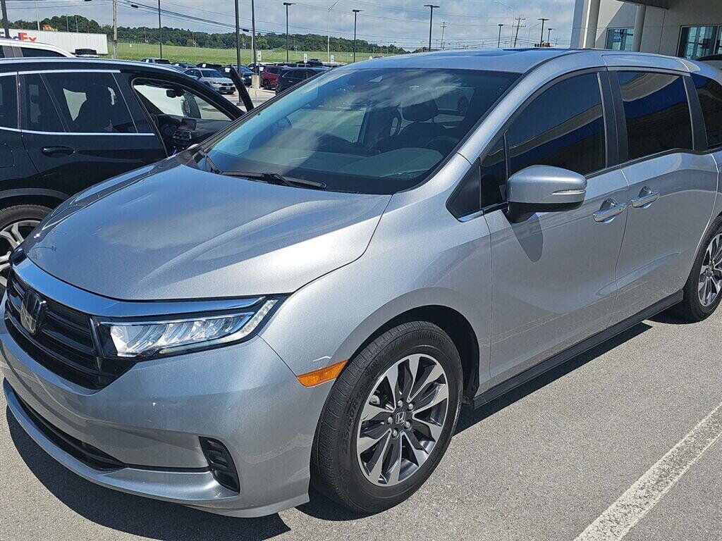 2024 Honda Odyssey EX-L — photo 1 of 7
