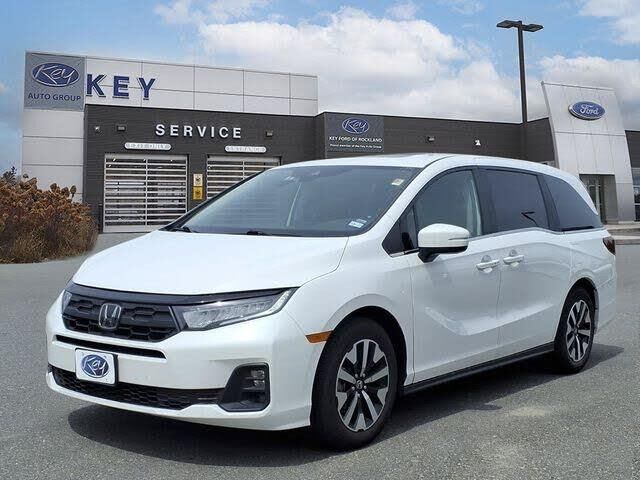 2025 Honda Odyssey EX-L — photo 1 of 1
