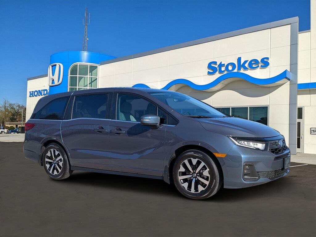 2025 Honda Odyssey EX-L — photo 1 of 13