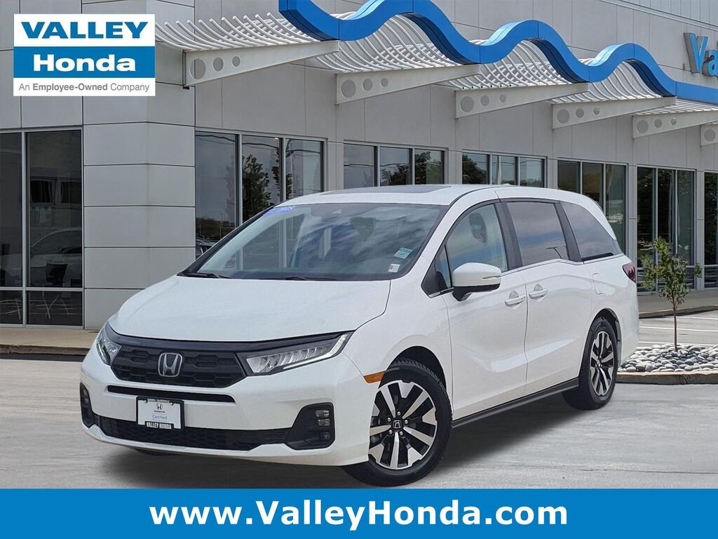 2025 Honda Odyssey EX-L — photo 1 of 7