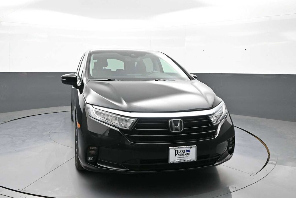 2023 Honda Odyssey EX-L — photo 1 of 7