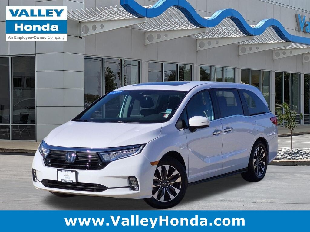 2024 Honda Odyssey EX-L — photo 1 of 7
