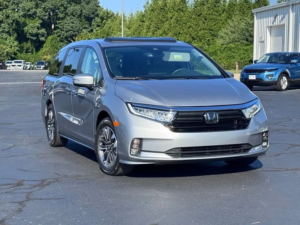 2024 Honda Odyssey EX-L — photo 1 of 31