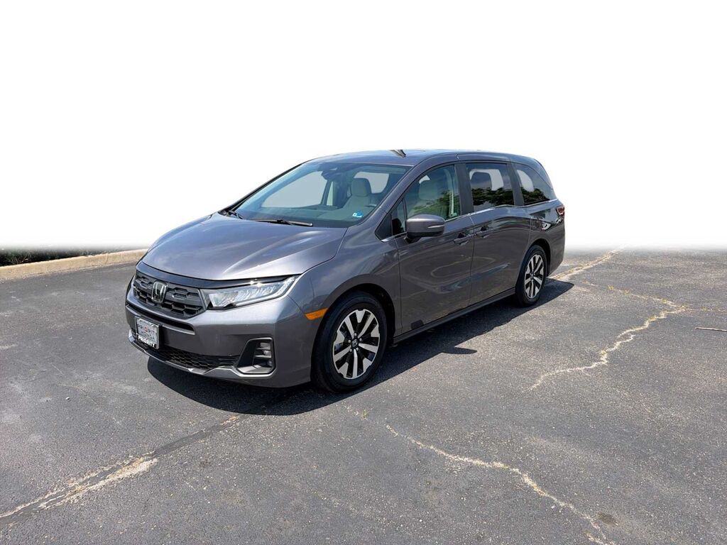 2026 Honda Odyssey EX-L — photo 1 of 7