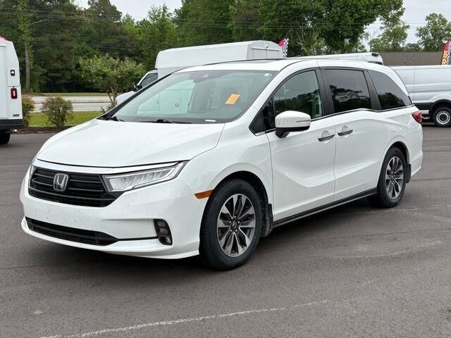 2022 Honda Odyssey EX-L — photo 1 of 26