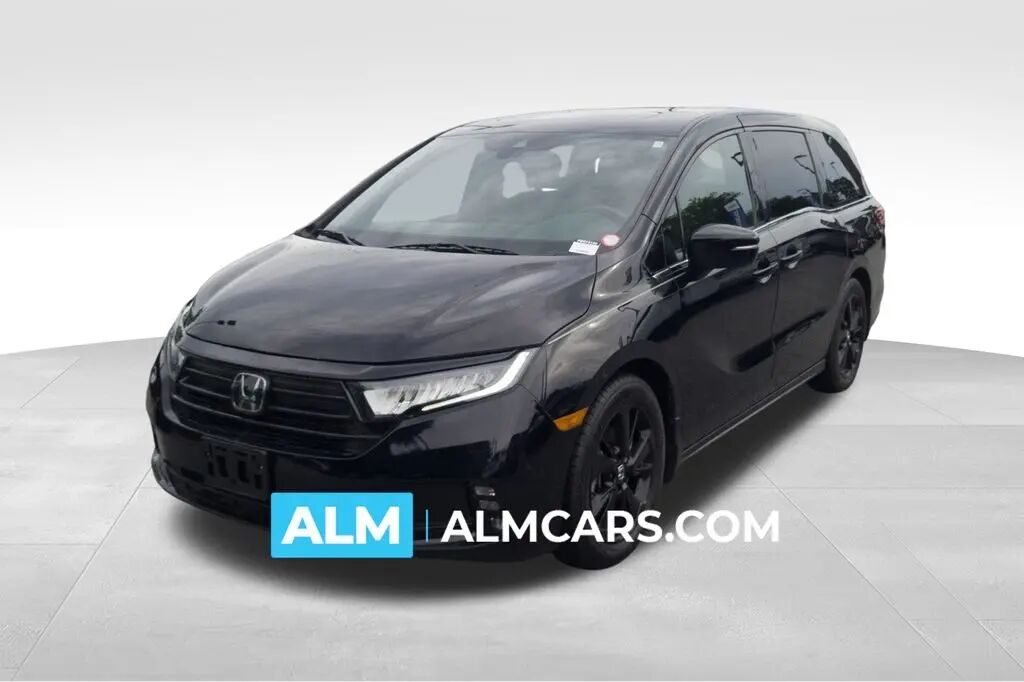 2023 Honda Odyssey Sport — photo 1 of 12