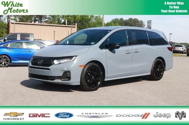 2025 Honda Odyssey Sport-L — photo 1 of 16