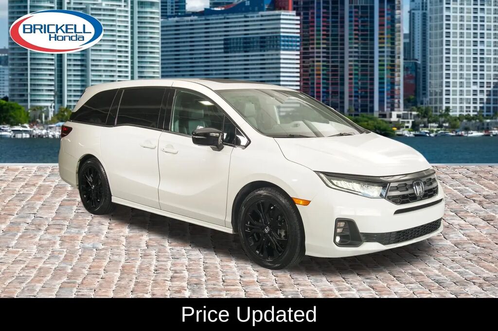 2025 Honda Odyssey Sport-L — photo 1 of 13